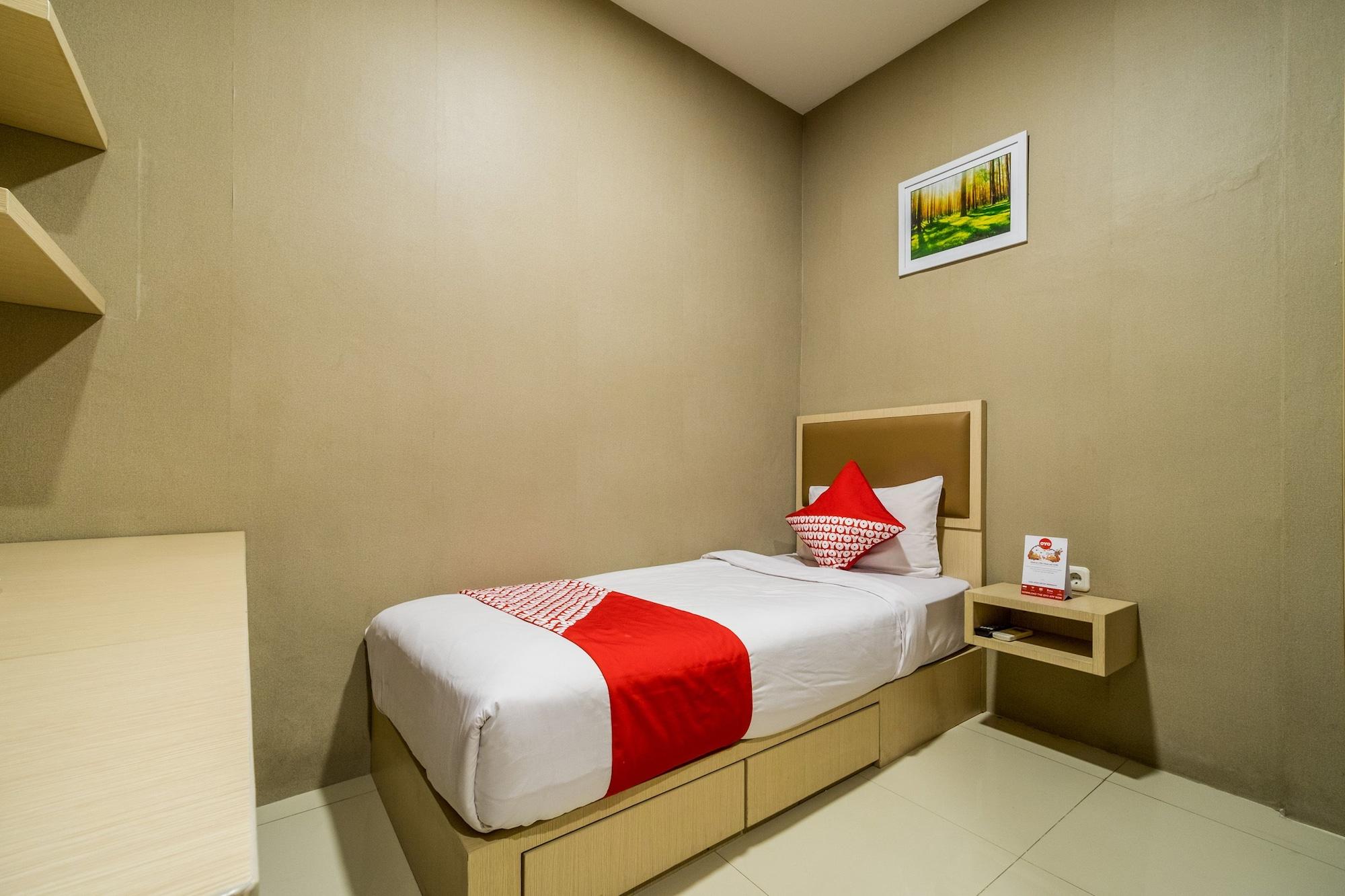 Oyo 279 Deli Homestay Medan Zewnętrze zdjęcie